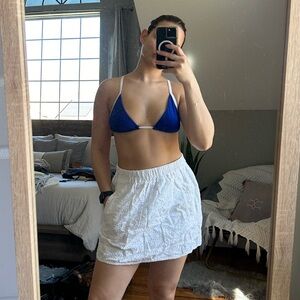 White skirt with pockets